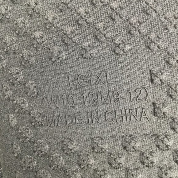 Harry Potter Slippers Black Size Large/XL Women 10-13 Men 9-12 - Picture 9 of 10